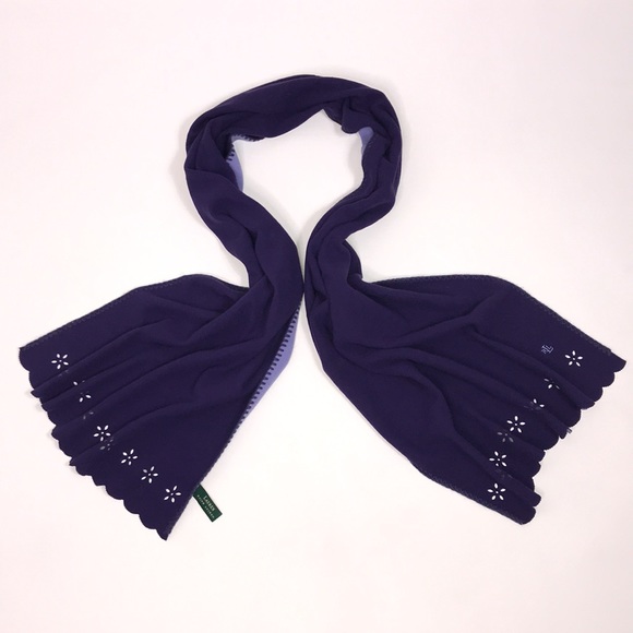 Lauren Ralph Lauren fleece blanket scarf - Picture 2 of 6